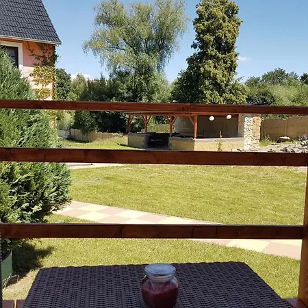 Πανσιόν Statek U Dubu *